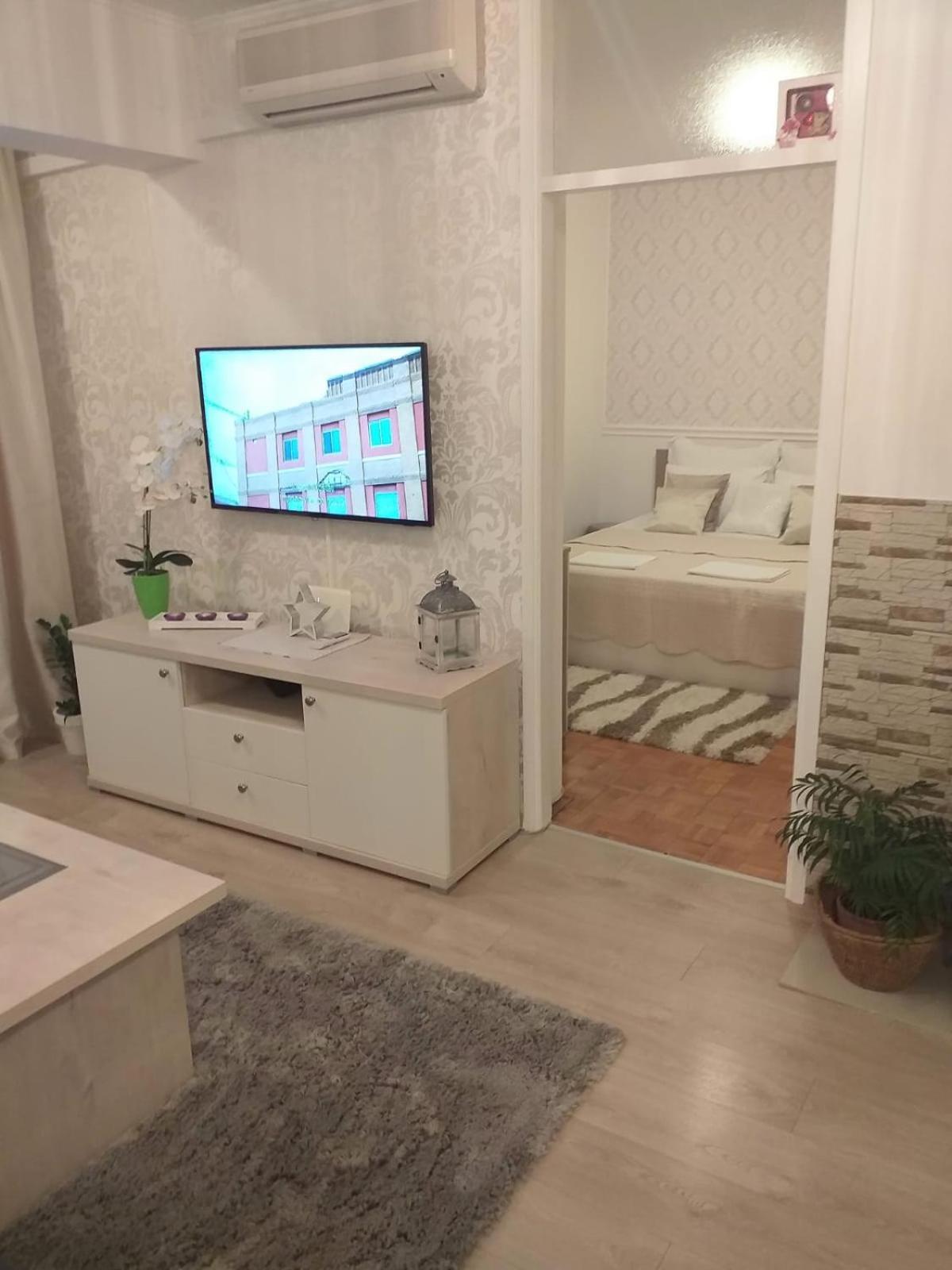 Apartman Jurilj Makarská Exteriér fotografie